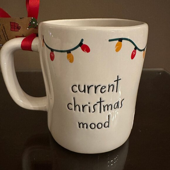 NWT 2025 Rae Dunn Peanuts Snoopy Puffer Jacket ‘Current Christmas Mood’ Mug - Picture 3 of 4